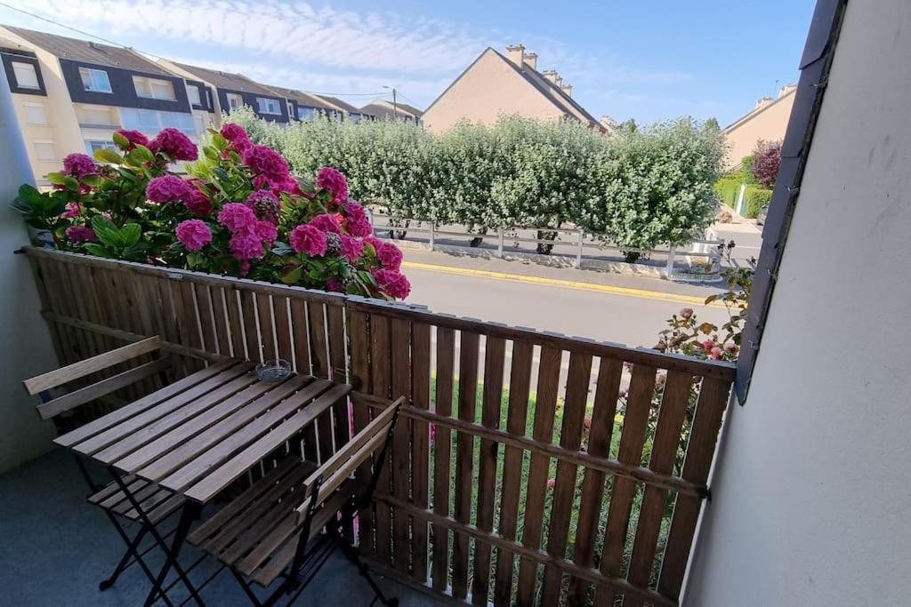 A Louer Plages Du Debarquement A Courseulles Sur Mer Apartment Exterior foto